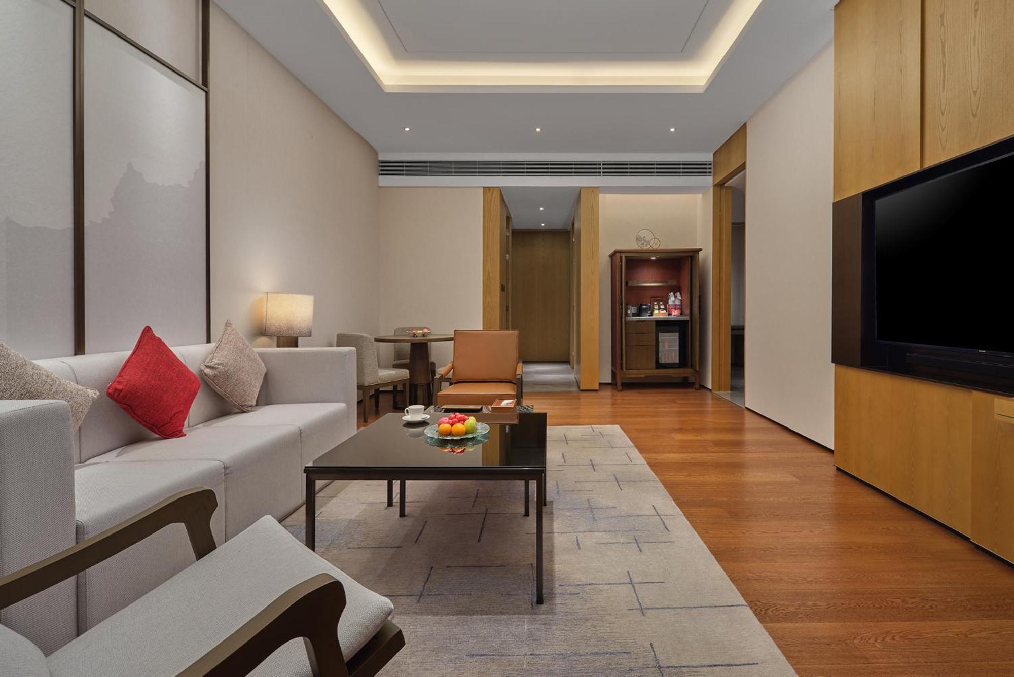 Dongguan Dongcheng International Hotel - Free Shuttle Buses For Executive Room Guests During Canton Fair Eksteriør bilde